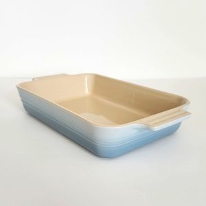 Le Creuset Coastal Blue Ombre Rectangular Baking Dish w/ Handles 25cm